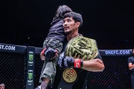 圣地亚哥教士队签下韩国新秀投手，持续深耕亚洲球员市场