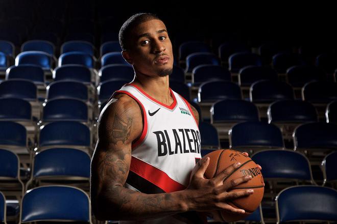 的表现更是 的表现更是