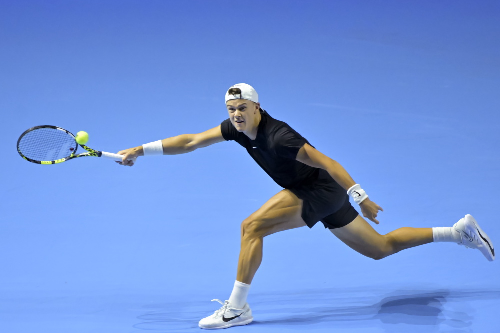 吸引全球目 吸引全球目